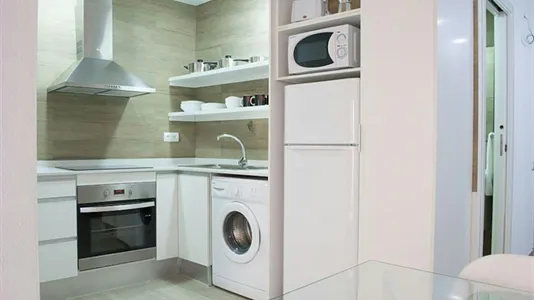 Apartments in Barcelona Ciutat Vella - photo 6