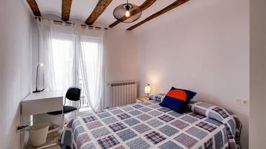 Rooms in Zaragoza - photo 1