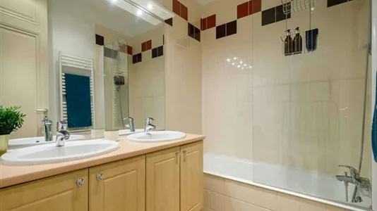 Rooms in Lyon - photo 9