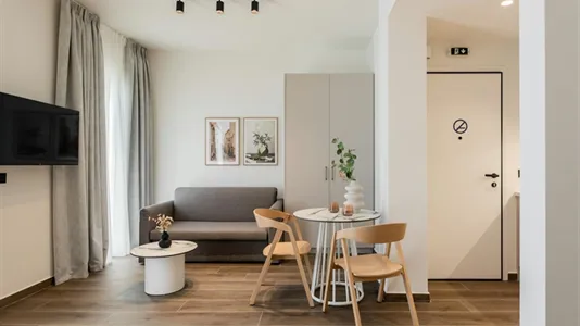 Apartments in Athens Ampelokipoi - photo 1