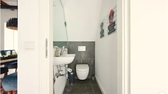 Houses in Hamburg Nord - photo 5