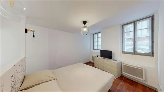 Rooms in Toulon - photo 2