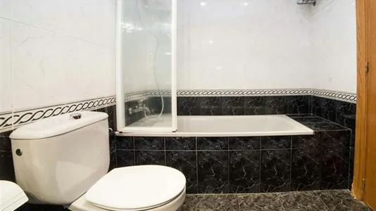 Rooms in Valencia Extramurs - photo 8