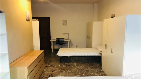 Rooms in Roma Municipio VIII – Appia Antica - photo 3