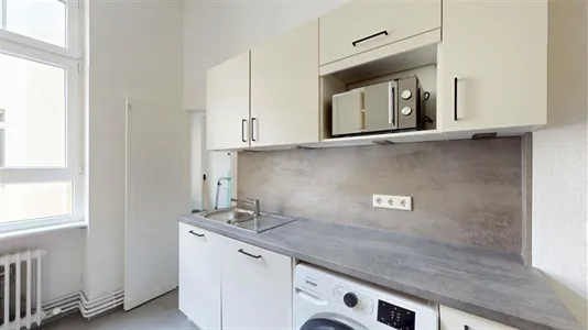 Rooms in Berlin Tempelhof-Schöneberg - photo 9