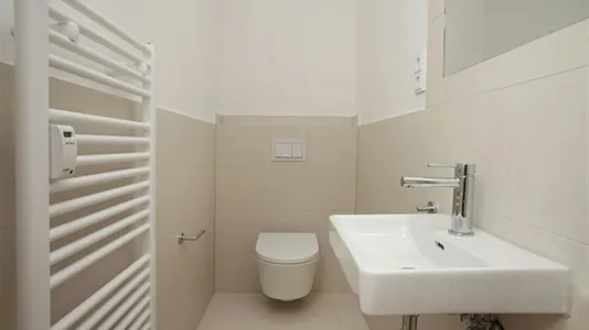 Rooms in Berlin Friedrichshain-Kreuzberg - photo 10