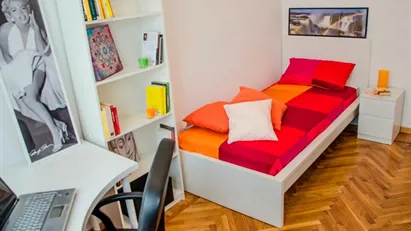 Room for rent in Turin, Piemonte