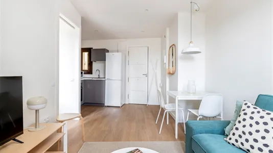 Apartments in Barcelona Ciutat Vella - photo 4