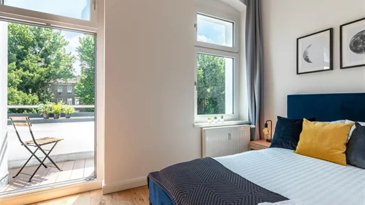 Rooms in Berlin Friedrichshain-Kreuzberg - photo 1