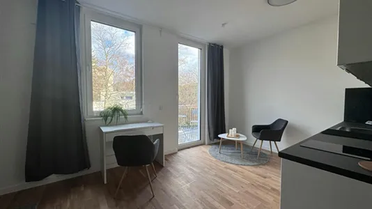 Apartments in Berlin Steglitz-Zehlendorf - photo 4