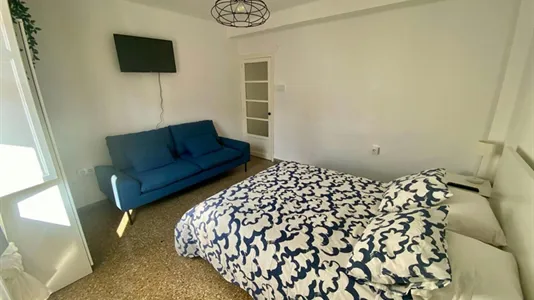 Rooms in Valencia Poblats Marítims - photo 3