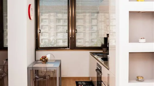 Apartments in Turin - photo 6