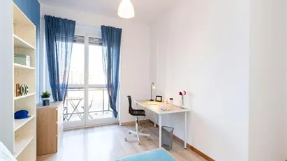 Room for rent in Milano Zona 5 - Vigentino, Chiaravalle, Gratosoglio, Milan
