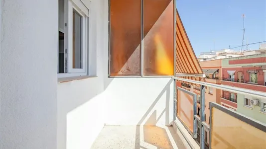 Rooms in Valencia L'Eixample - photo 4