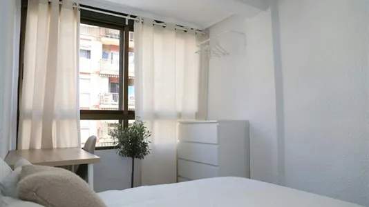Rooms in Valencia Camins al Grau - photo 5
