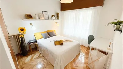 Room for rent in Madrid Fuencarral-El Pardo, Madrid