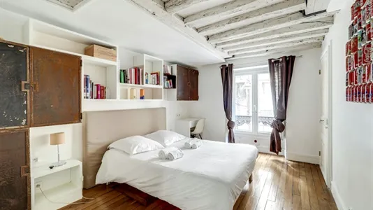 Apartments in Paris 2ème arrondissement - Bourse - photo 7