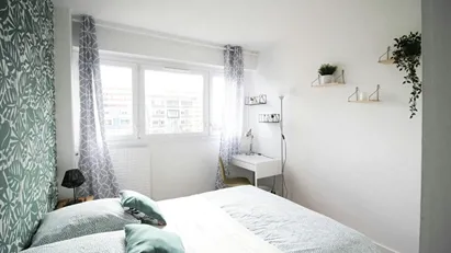 Room for rent in Nanterre, Île-de-France