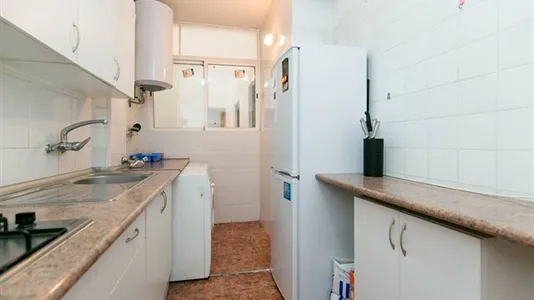 Rooms in Granada - photo 7