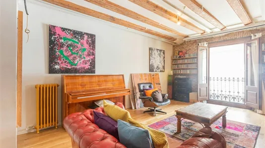 Apartments in Barcelona Ciutat Vella - photo 7