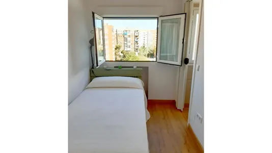 Rooms in Madrid Retiro - photo 4