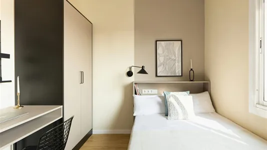 Rooms in Barcelona Sarrià-St. Gervasi - photo 2