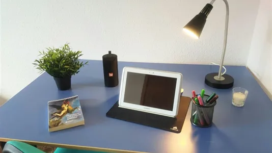 Rooms in Paterna - photo 7