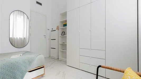 Rooms in Milano Zona 5 - Vigentino, Chiaravalle, Gratosoglio - photo 5