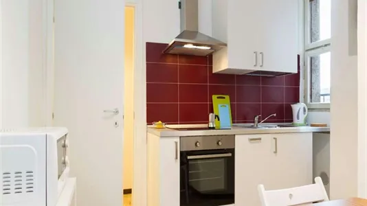 Rooms in Milano Zona 6 - Barona, Lorenteggio - photo 7