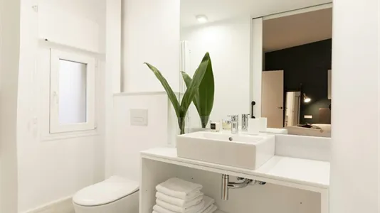 Apartments in Madrid Centro - photo 10