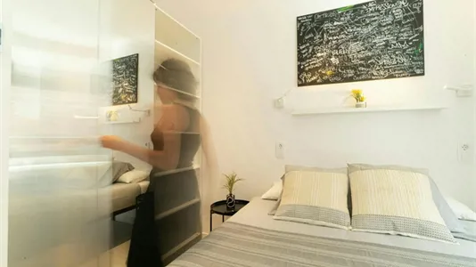 Rooms in L'Hospitalet de Llobregat - photo 3