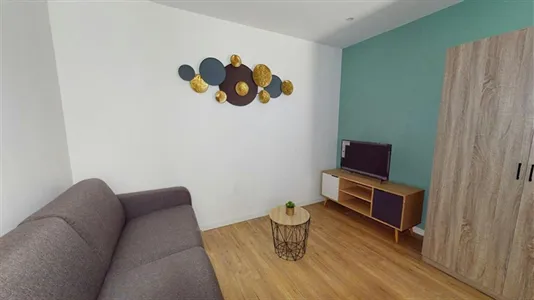 Apartments in Mâcon - photo 9