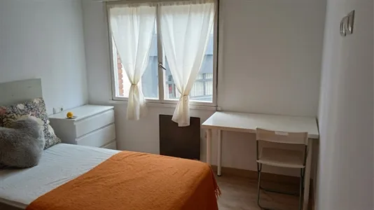 Rooms in Gijón - photo 1