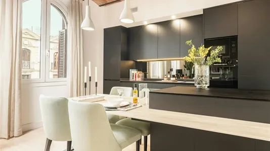 Apartments in Barcelona Eixample - photo 7