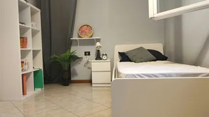 Room for rent in Bologna, Emilia-Romagna