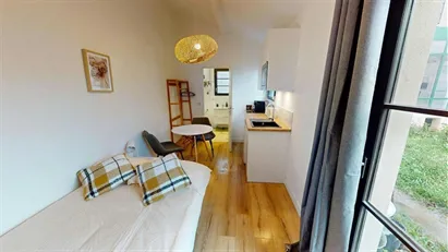 Room for rent in Lyon, Auvergne-Rhône-Alpes