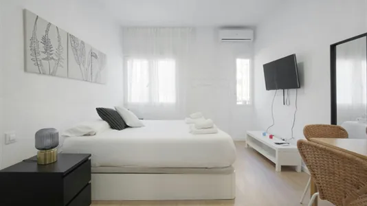 Apartments in Madrid Ciudad Lineal - photo 8