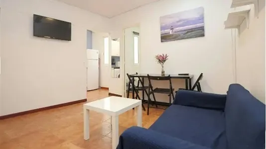 Rooms in Barcelona Ciutat Vella - photo 6