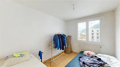 Room for rent in Grenoble, Auvergne-Rhône-Alpes