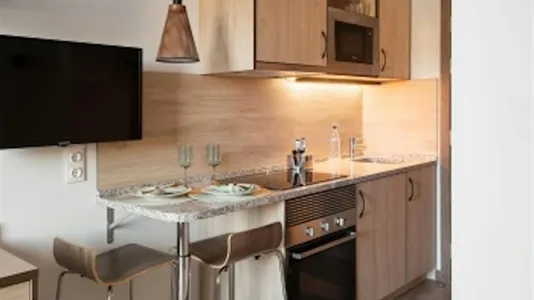 Rooms in Madrid Moncloa-Aravaca - photo 3