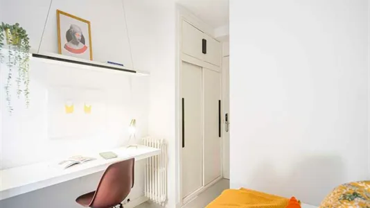 Rooms in Madrid Centro - photo 4