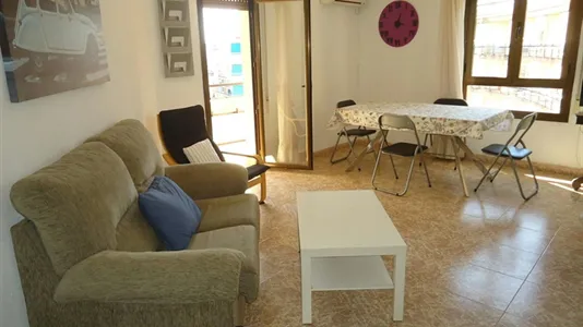 Rooms in Córdoba - photo 4