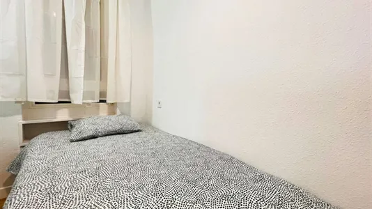 Rooms in Madrid Puente de Vallecas - photo 1