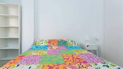 Room for rent in Granada, Andalucía