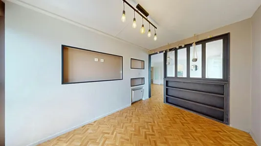 Apartments in Pau - photo 3