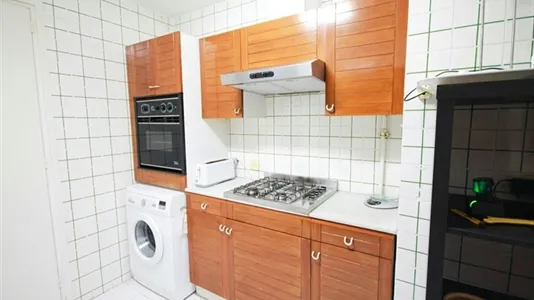 Rooms in Barcelona Sants-Montjuïc - photo 7