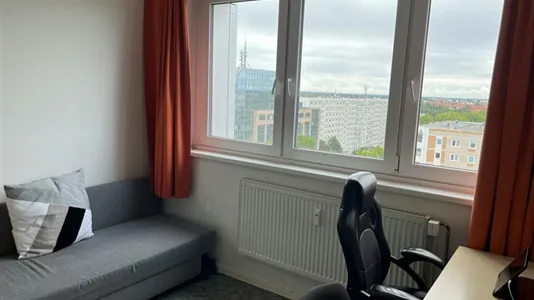 Rooms in Magdeburg - photo 1