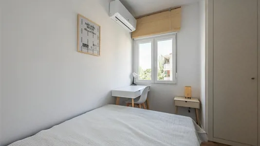 Rooms in Madrid Carabanchel - photo 1