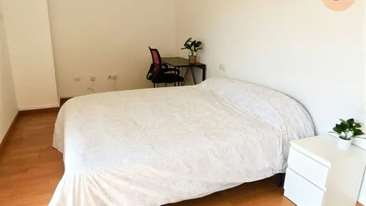 Rooms in Castellón de la Plana/Castelló de la Plana - photo 1