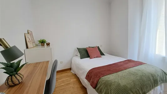 Rooms in Madrid Centro - photo 2